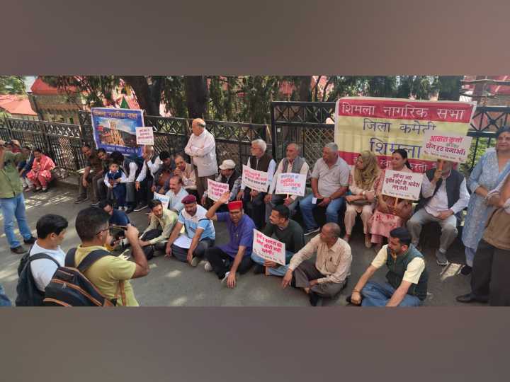 Citizens protest in Shimla demanding action on growing stray dog