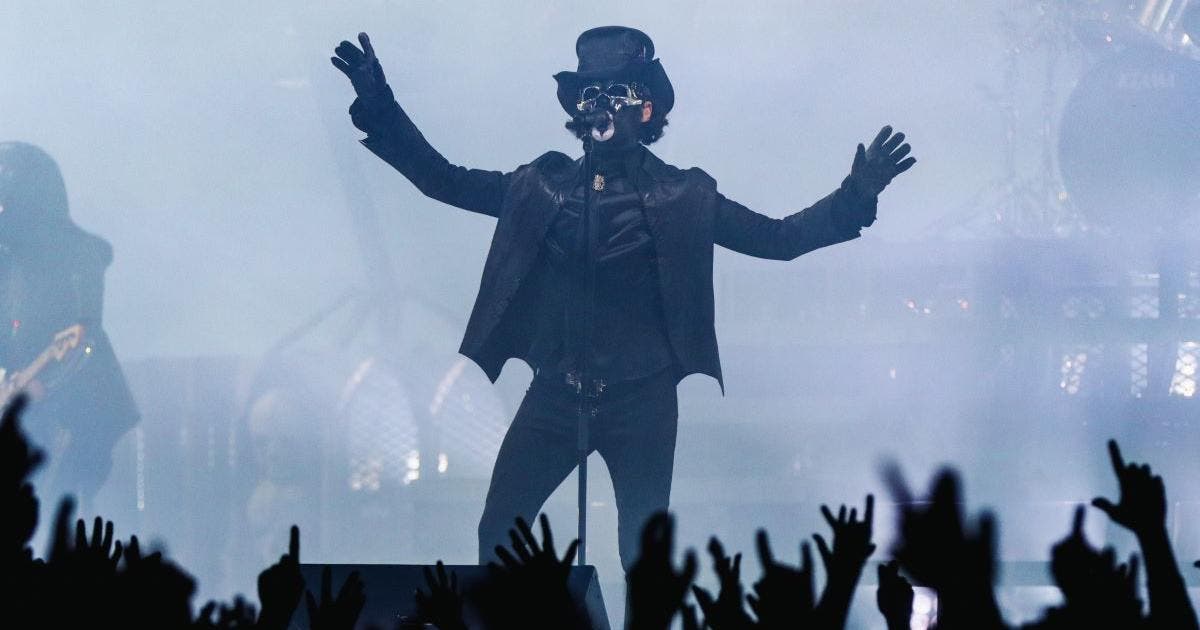 Moctezuma perdonó: Ghost realiza su ritual en Palacio de los Deportes