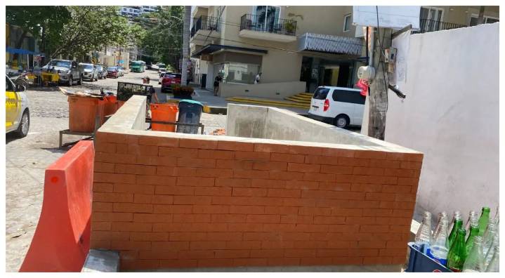 Controversia por contenedores de basura en Puerto Vallarta; ¿albercas, jardineras, funcionales o no?