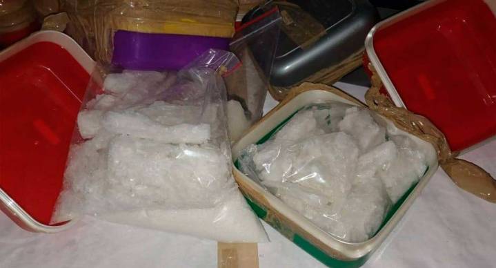 Detienen a 5 mexicanos en Sudáfrica tras desmantelar narcolaboratorio, aseguran 20 mdd en droga