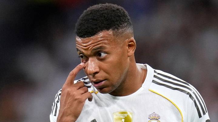 Europe resumes World Cup qualifying with first games for recent champions France, Germany, Spain