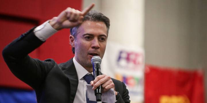 Daniel Quintero presentó su segunda propuesta de campaña: “Todos los maestros tendrán acceso a la medicina prepagada, asumida 100% por el Estado”