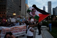 Chicago churches urge calm resistance ahead of expected federal intervention
