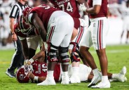 Deadspin | South Carolina star QB LaNorris Sellers knocked out after hit to head