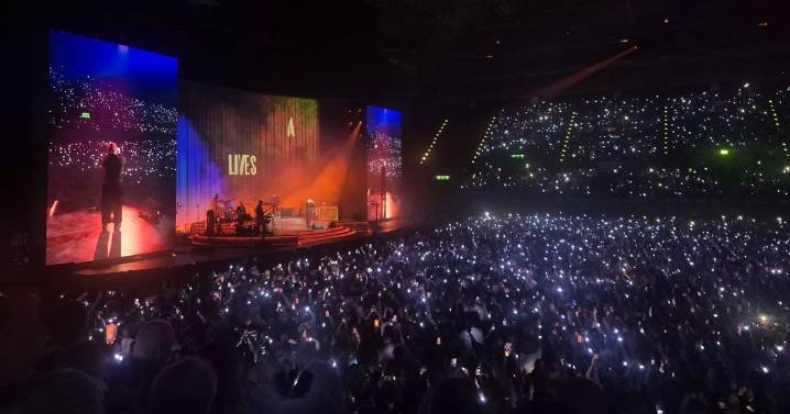 Lewis Capaldi Utilita Arena Birmingham review 
