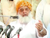 Fazl says K-P govt has become 'meaningless'
