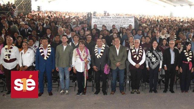 Asiste el presidente del TSJEM al 2° Informe de Delfina Gómez en Atlacomulco