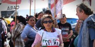 Docentes y médicos se juntan en el Congreso y marchan a Plaza de Mayo en contra de los vetos de Milei