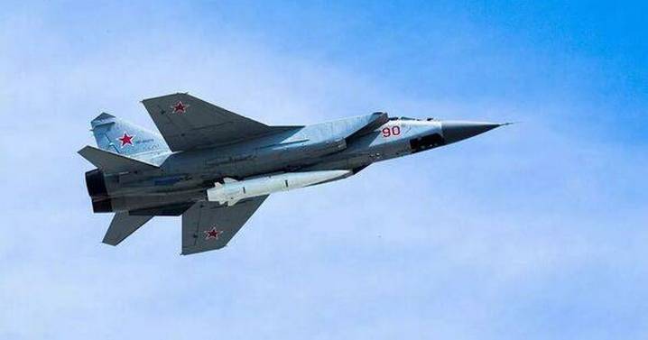 Warning all-out war with Putin's Russia may be 'inevitable' unless NATO shows resolve