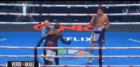 Canelo vs. Crawford Undercard Results: Experts and Fans Call It the “Worst Stoppage of All Time” Check this out: UFC Fight Pass broadcaster’s verdict on the referee’s decision draws scathing remarks f