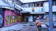 Derriban edificios dañados en Tlaxcoaque; van por intervención en Tlatelolco