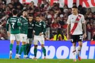 Noche caliente. River estaba para caer por nocaut, perdió por puntos y quedó en pie para la revancha con Palmeiras