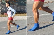Español rompe su propio récord Guinness al correr 100 metros hacia atrás… ¡con tacones!
