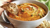 Dip de zanahorias con 2 ingredientes: la receta más sabrosa, versátil y fácil para llevar a otro nivel tus picadas