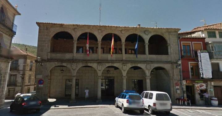 Béjar honra a su gente: música, letras y solidaridad en los reconocimientos de 2025