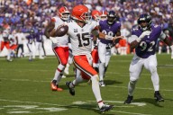 Deadspin | Browns not considering QB change despite Joe Flacco’s struggles