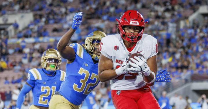UCLA's season goes from bad to worse in loss to New Mexico at Rose Bowl