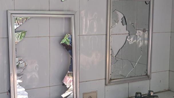 Vandalizan en vacaciones a la escuela Club 20