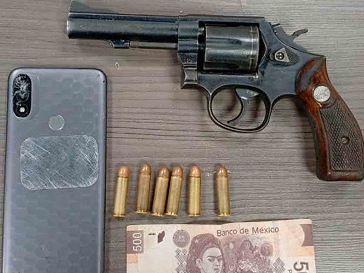 Detienen a cinco venezolanos por asaltar a un hombre en Iztapalapa
