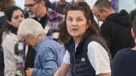 90s movie star who starred in hit teen drama is unrecognizable as she lands in Australia to film movie sequel
