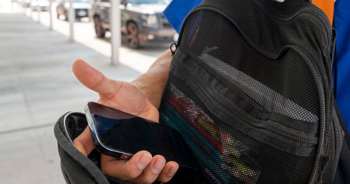 2 Massachusetts high schools banned cellphones in class. Here's how their different approaches work.