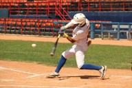 Sub-15 de béisbol mantuvo invicto con paliza a Ecuador