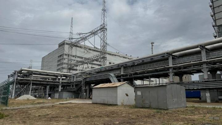 Ucrania acusa a Rusia de desconectar la planta nuclear de Zaporiyia y denuncia intento de “robo energético”
