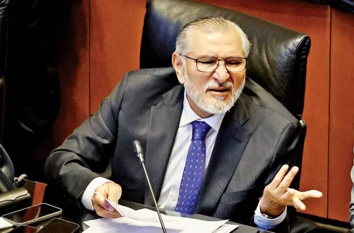 Adán Augusto López revira; sí habrá turismo parlamentario