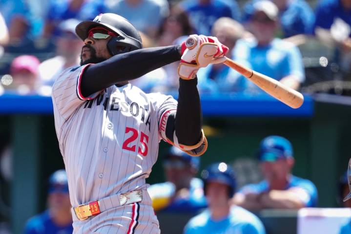 Byron Buxton hits 30th homer as Twins salvage win in K.C.