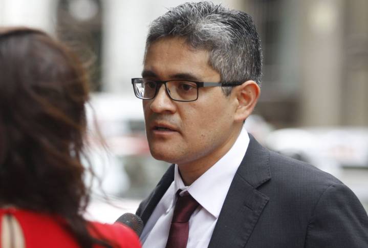 Fiscalía pedirá que López Aliaga participe en juicio contra Susana Villarán