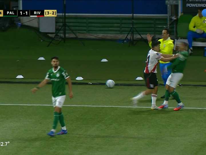 Marcos Acuña y otra reacción desmedida que lo deja marcado en la eliminación de River de un torneo internacional