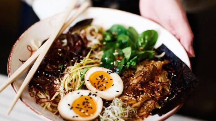 Huevos en el desayuno: qué nutrientes aportan y cuántos deberías consumir por día