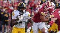 Leistikow's DVR Monday: Time to build around Mark Gronowski's strengths
