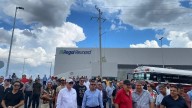 Protestan 300 transportistas contra la planta Regal Rexnord por salida a Cuauhtémoc; señalan competencia desleal