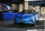 A-390: el espíritu Alpine en formato sport fastback llega a España