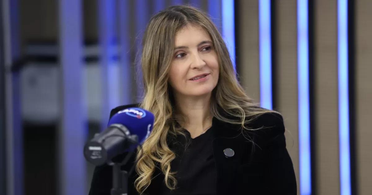 "No podemos dejar que los violentos vuelvan a escribir la historia de Colombia": Paloma Valencia