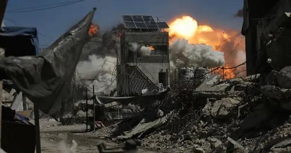 Israel intensifica ataques en Gaza