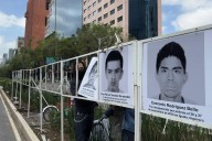 Reconstruyen el memorial a los 43 en víperas del 11° aniversario de la desaparición