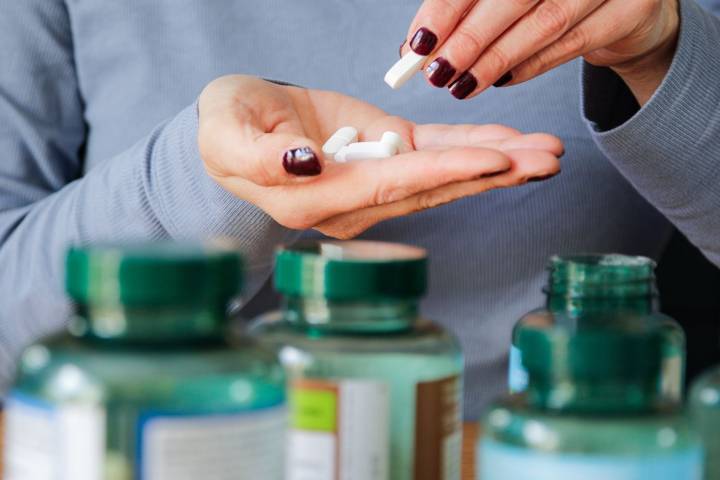 7 Foods to Avoid Mixing With Magnesium Supplements