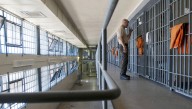 Man dies while in ICE custody at Florence prison