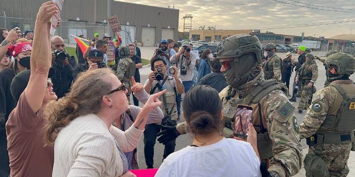 Democrat candidates part of leftist crowd blocking road outside ICE building