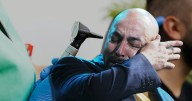 Lupillo Rivera confirma pérdida completa de audición en un oído: ‘Un día ya no puedes hacer lo que amas’