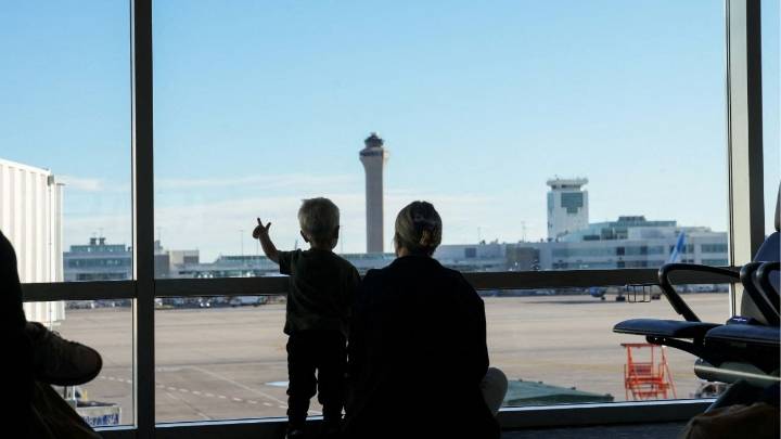 Airlines Warn US Government Shutdown May Slow Flights