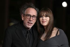 Stars Tim Burton, Monica Bellucci announce separation