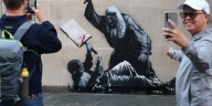 La nueva obra de Banksy será retirada: surge el dilema entre protección patrimonial y libertad de expresión