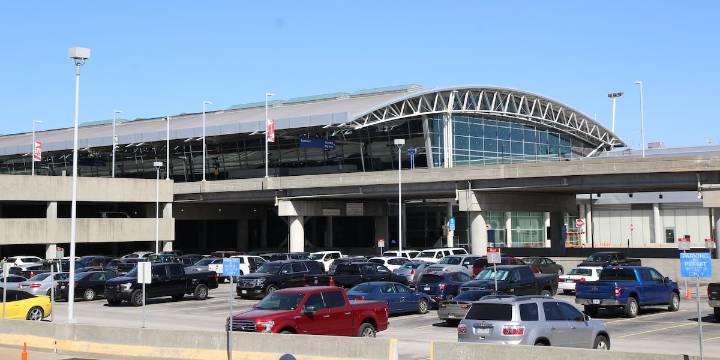 Some delays at Lambert connected to issues at Dallas Love Field, DFW Airport