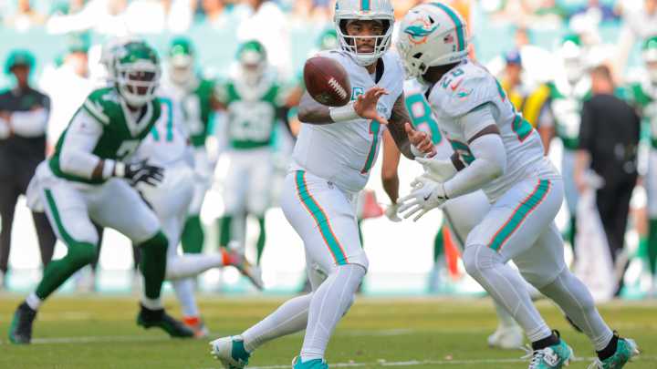 How to watch Dolphins-Jets on Monday Night Football tonight