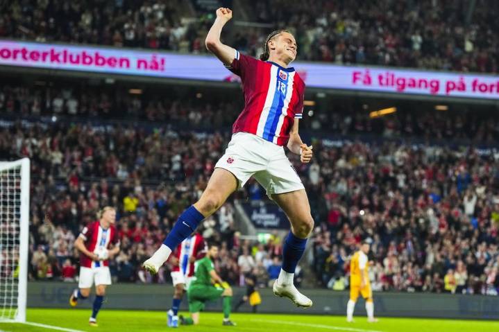 Norway giving soccer ticket money from Israel game to Doctors Without Borders in Gaza