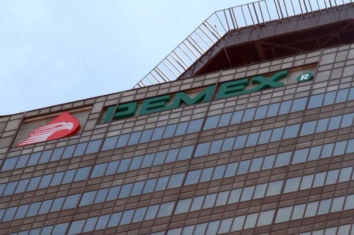 Mejora Moody’s calificaciones de Pemex