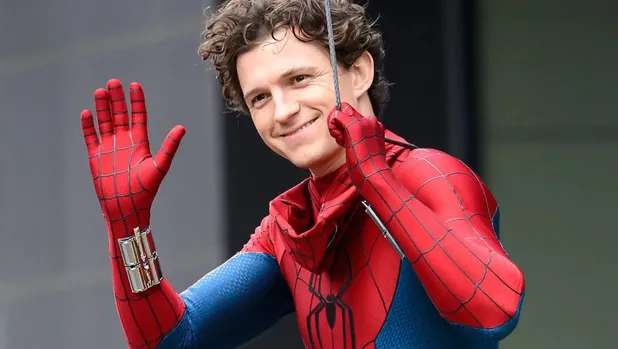 Tom Holland revela el mayor problema de su traje en Spider